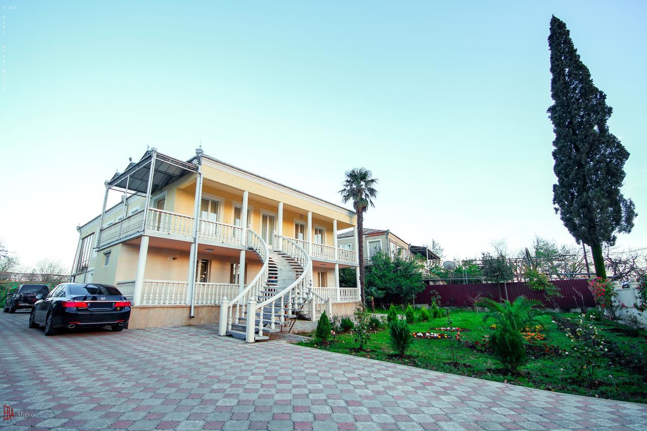 Green Garden Guest House 茨卡尔图博 外观 照片